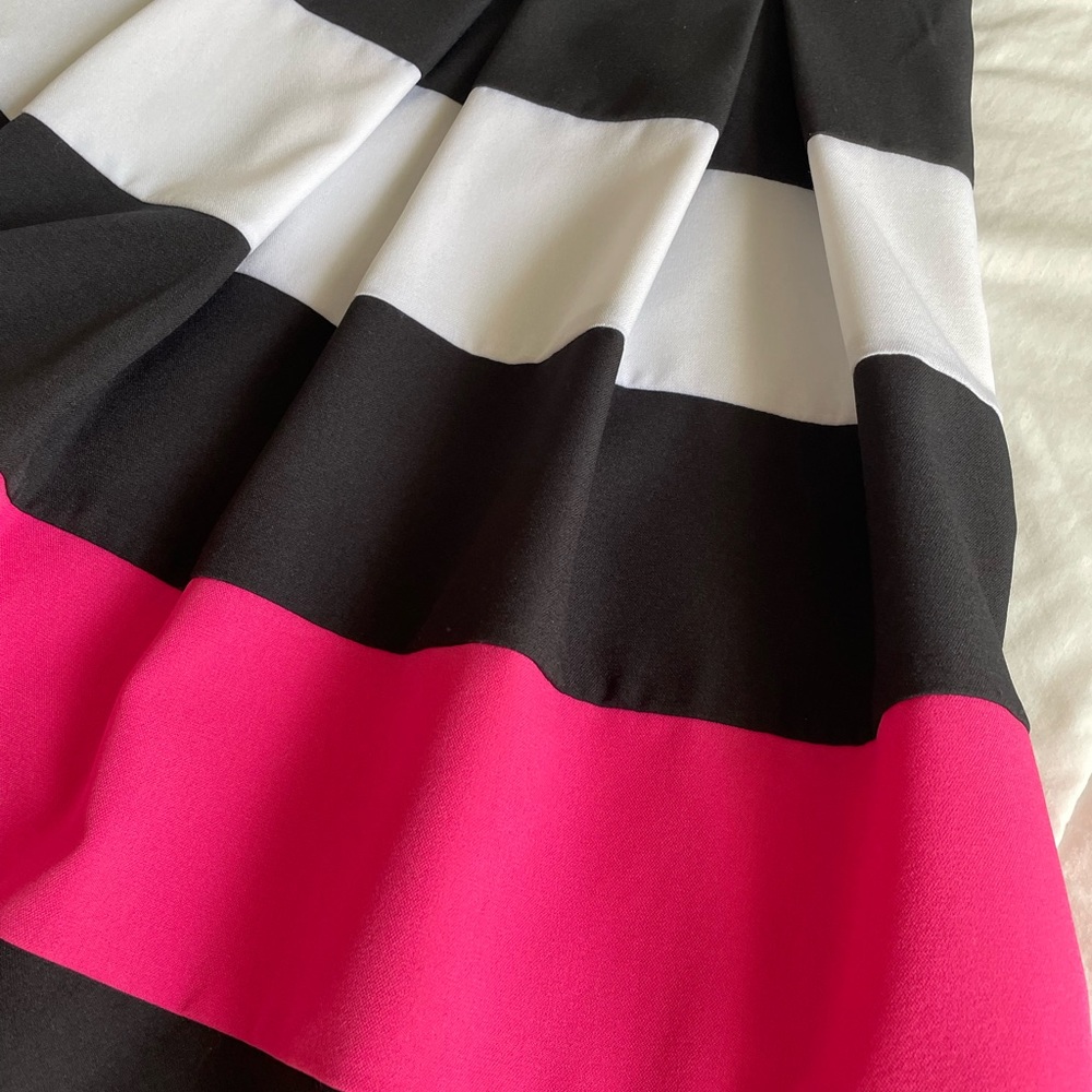 Formal Dress - Picture 2 of 5